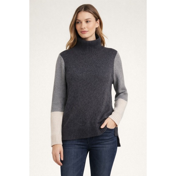 Vince Sweaters - Vince Colorblock Turtleneck Sweater Womens L Gray Cream Wool Blend Knit Cozy